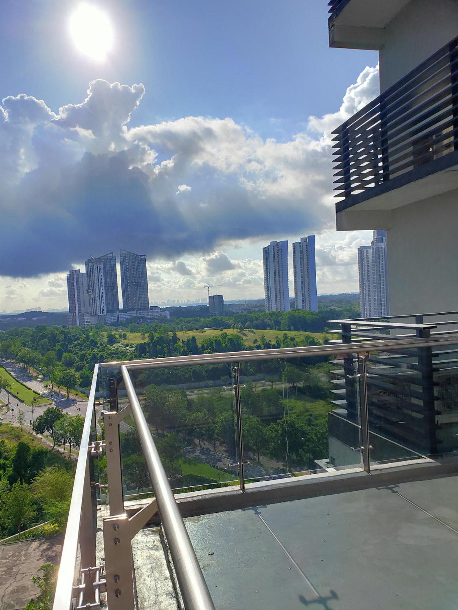 D Bunga مسلم Homestay Pool View Legoland Nusajaya Нусаяя Екстер'єр фото
